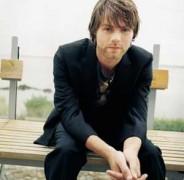 Brian McFadden will play poker online at Celebpoker.com