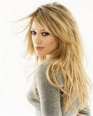 Hilary Duff is playing at the Palms in August.