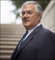 Barney Frank has introduced legislation to limit the effects of the online gambling ban.