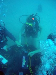 Juha Helppi won the last Extreme Poker Challenge underwater.  The next time it will be played in ice.